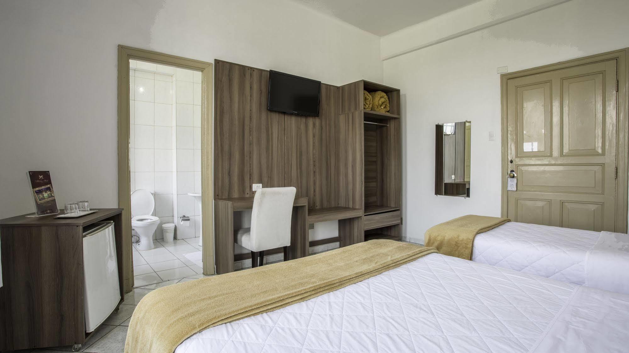 Atlantico Hotel Сантос Экстерьер фото